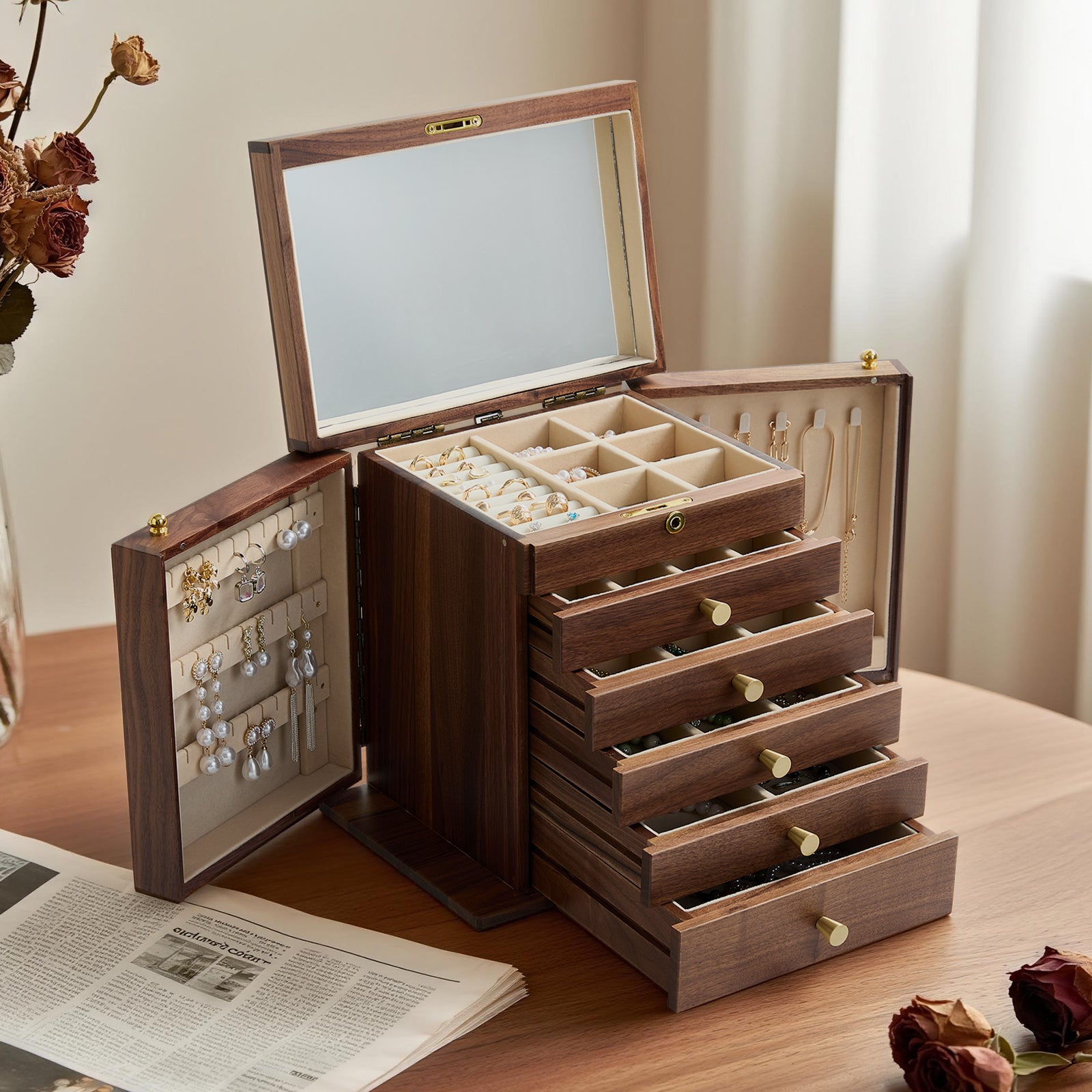 YANSHING Premium Solid Black Walnut Jewelry Box with Lock and Key